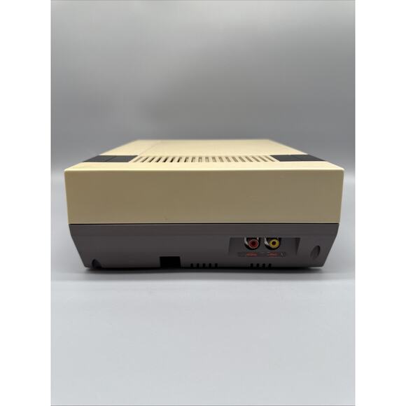 Nintendo NES 001 Entertainment System Console Bundle Tested Clean Original - Picture 6 of 11